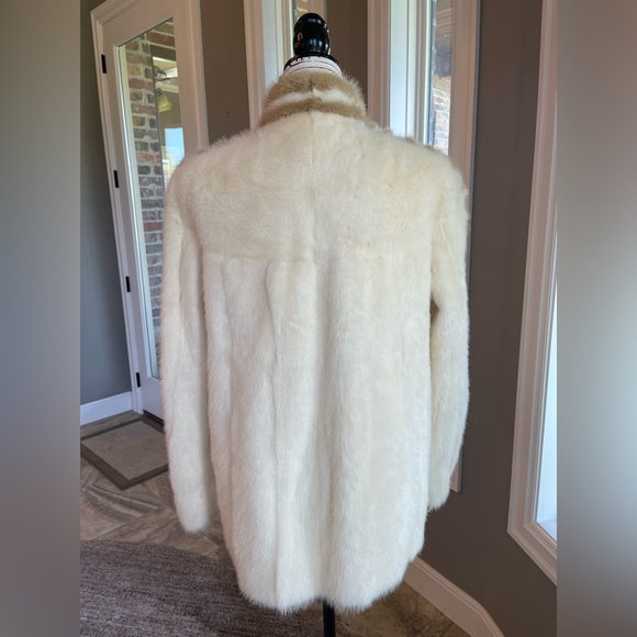 SOLD - Picture 2 of 9